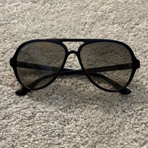 Ray-Ban Vagabond Aviators